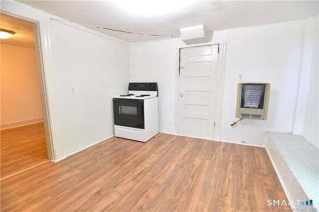 29 Wilson St Unit 1U