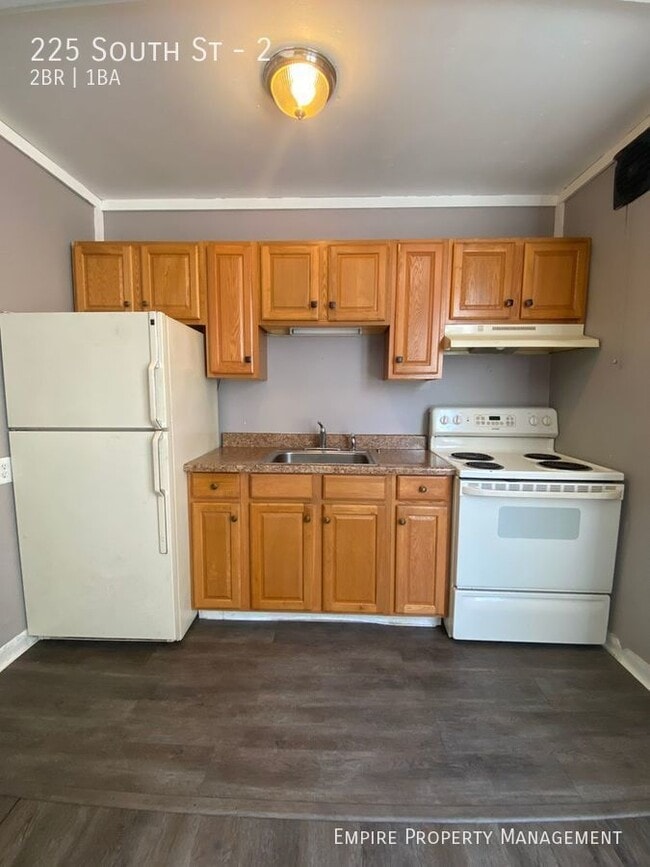 Photo - 225 South St Unit 2