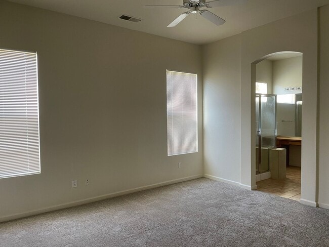 Photo - 3 bedroom 2 bath located in Double Diamond
