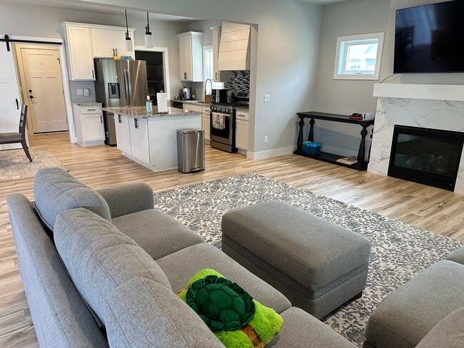 Photo - 4889 Tat Soi Rd