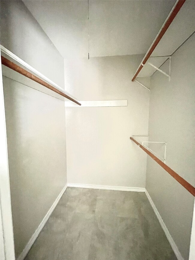Photo - 321 Petunia St