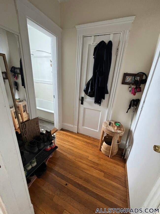 Photo - 28 Quint Ave Unit 56