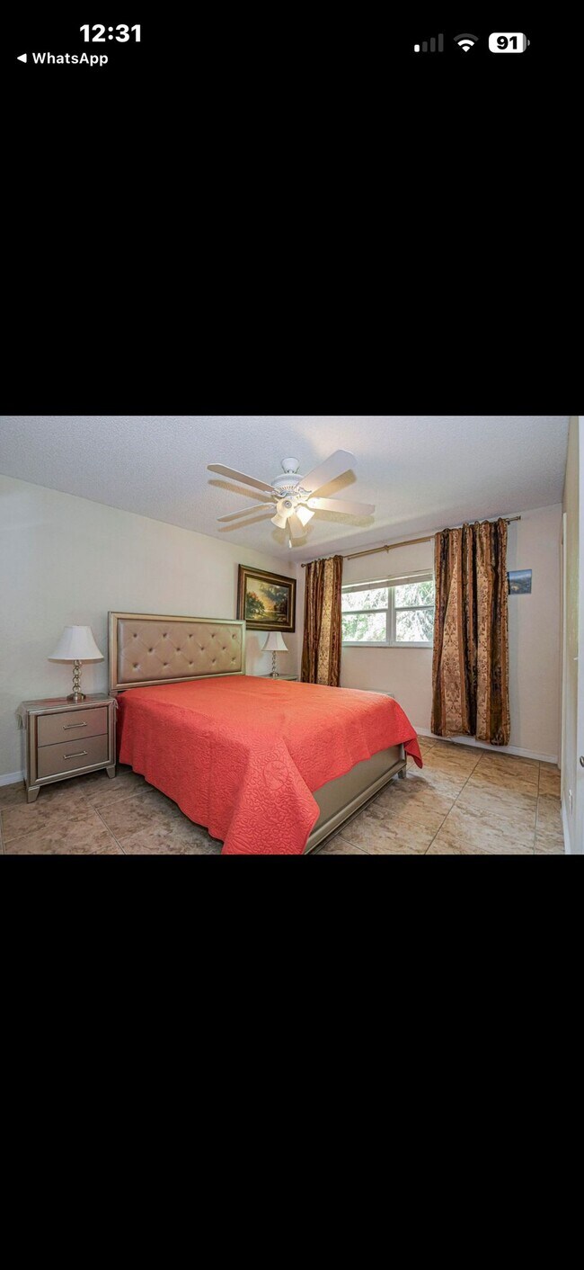 Photo - 923 22nd Pl