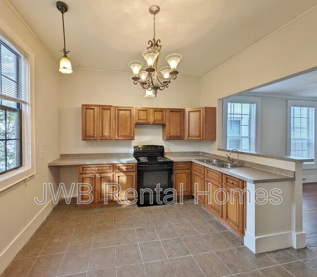 Photo - 424 Walnut Ct