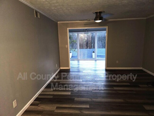 Photo - 1307 Natchez Trace