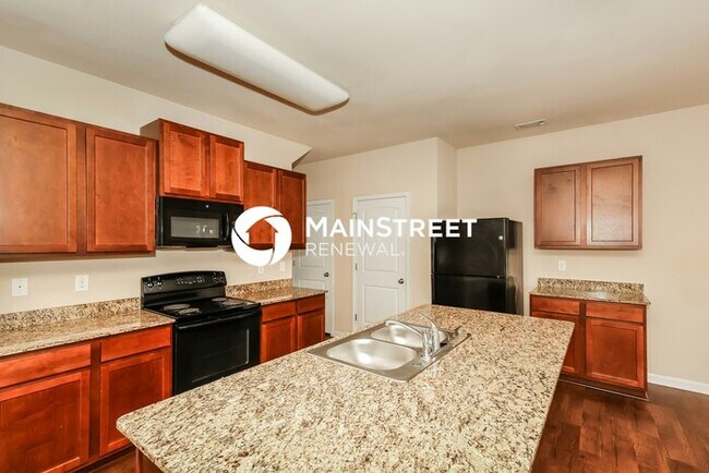 4 Bedroom Pet-Friendly Home in Riverdale, GA with Main Street Renewal