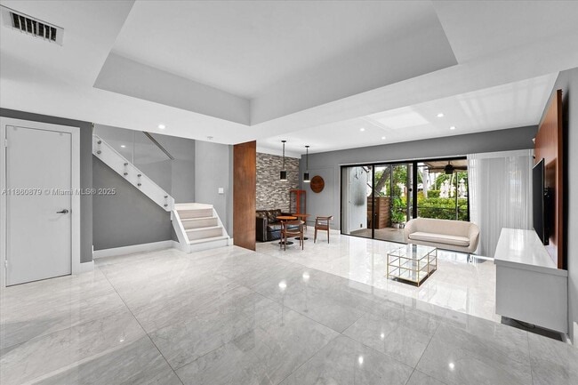 Photo - 3602 Yacht Club Dr Unidad 405