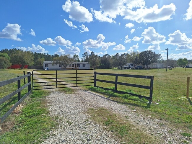 Photo - 4452 Roundup Dr