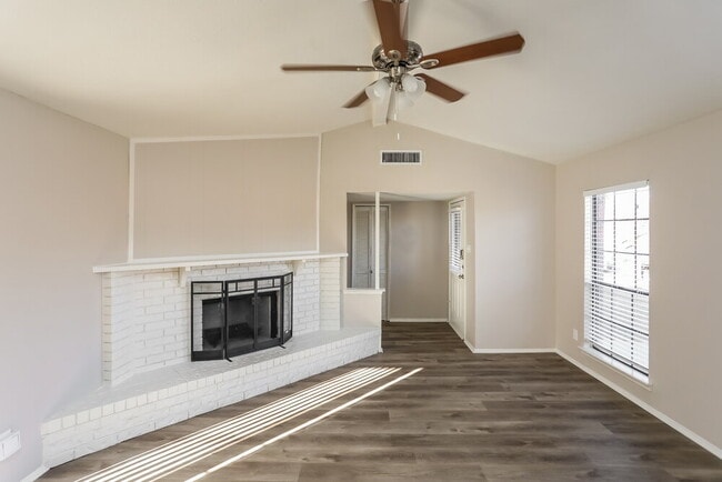 Photo - 9010 Millwood Dr