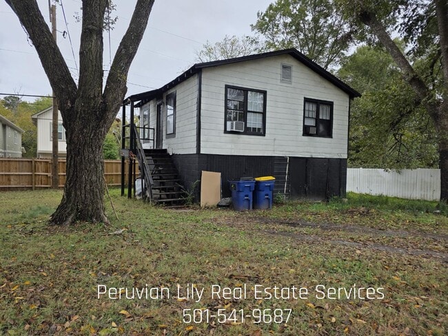 Photo - 210 N Monroe St