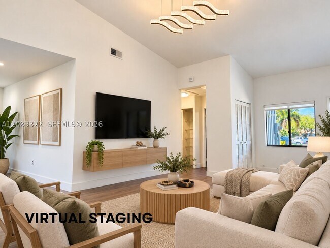 1541 N 14th Terrace