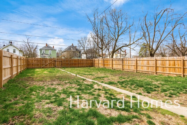 Photo - 131 Midland Ave