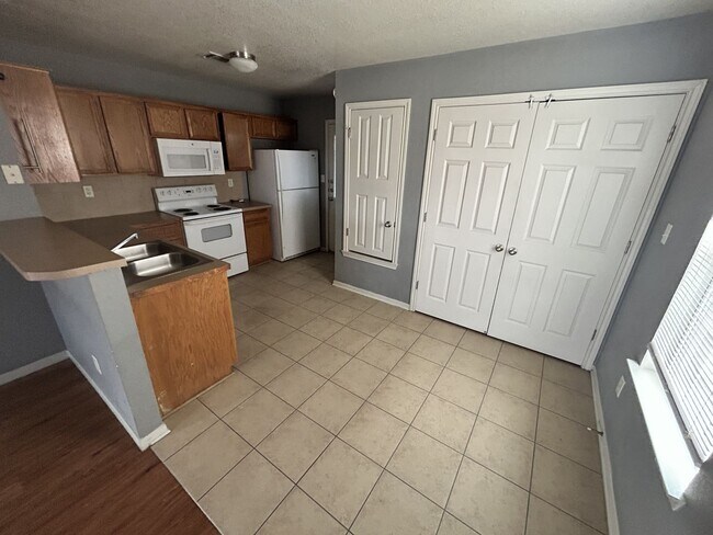 Photo - 4108 Shasta Rd Unit 4108 Shasta  D