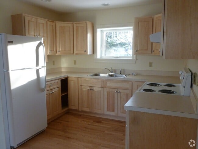 Building Photo - Milford St - 025 Unit 2 Rental