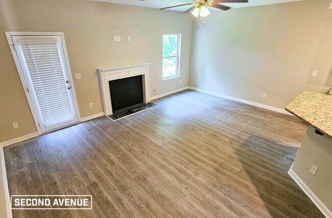 Photo - 1025 Peaks Point