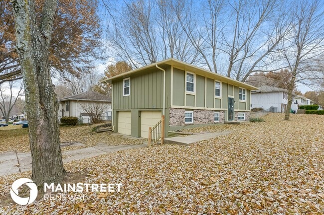 Photo - 504 SW Shamrock Pl