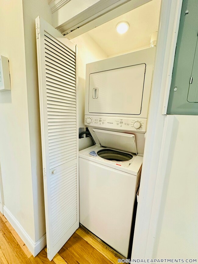 Photo - 314 Cornell St Unit 2