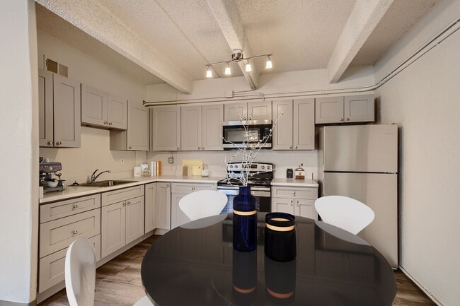 Building Photo - 3800 S Julian St Unit 