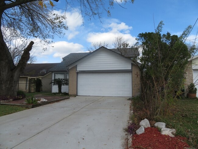 Photo - 12824 Westpark Dr