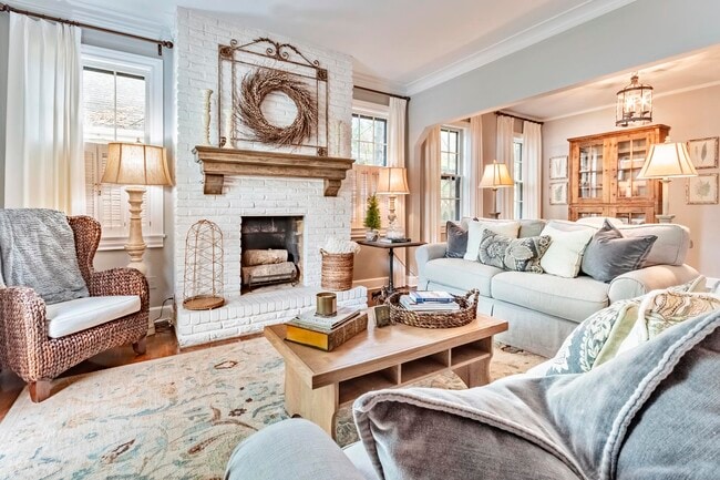 Photo - 3639 Cowden Ave