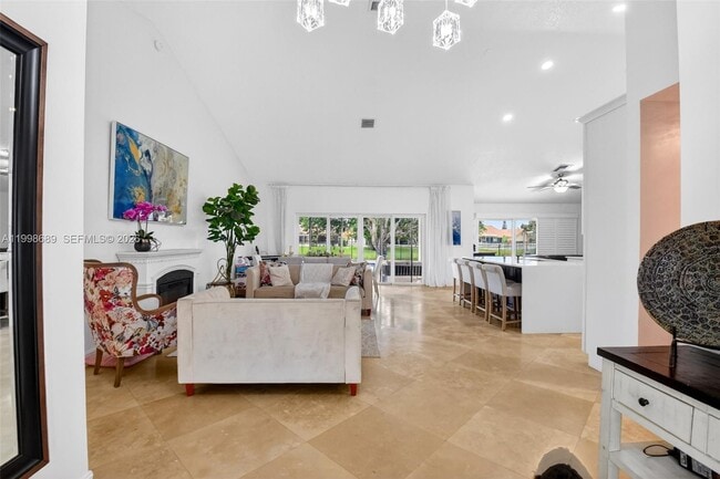 Photo - 9592 Majestic Way