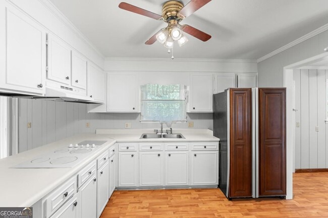 Photo - 209 N Jackson Rd