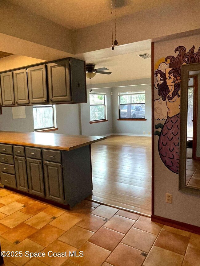 Photo - 2310 Pineapple Ave