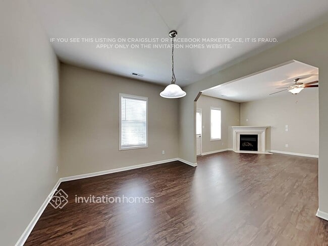 Photo - 711 Alberta Ct