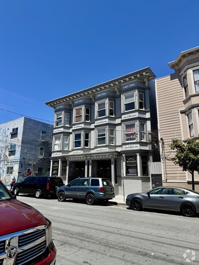 Building Photo - 3154 26th St Unit 3154 Rental