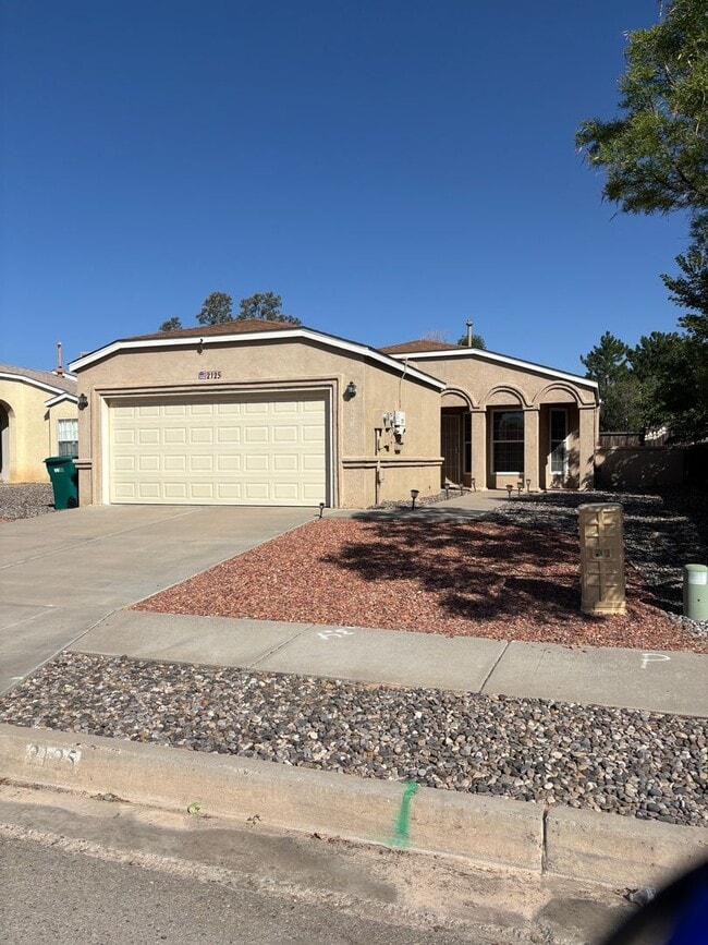 Charming 2 Bed, 2 Bath Home in Rio Rancho - Charming 2 Bed, 2 Bath Home in Rio Rancho