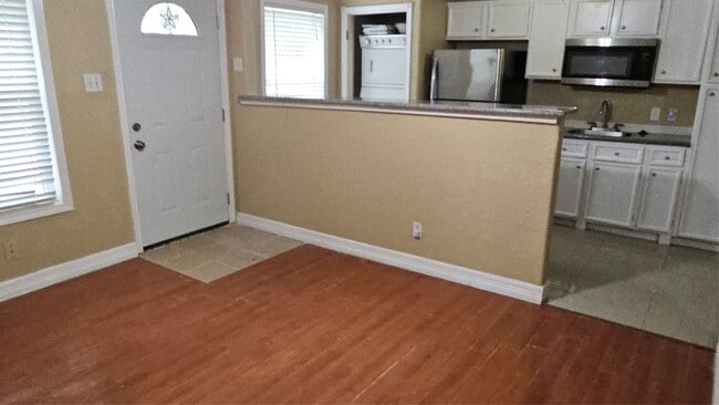 Photo - 5603 Northridge Dr House