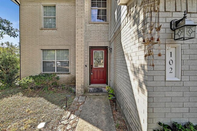 Photo - 102 Cannery Cove