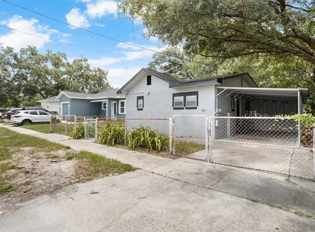Photo - 8213 N Elmer St