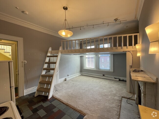 Building Photo - 359 Beacon St Unit 3B Rental