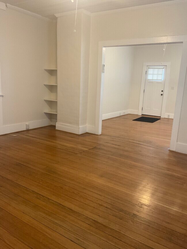 Dining Room - 514 Tombstone Cyn Unit Apt. A