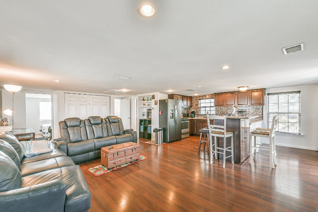 Photo - 3919 San Jacinto Dr