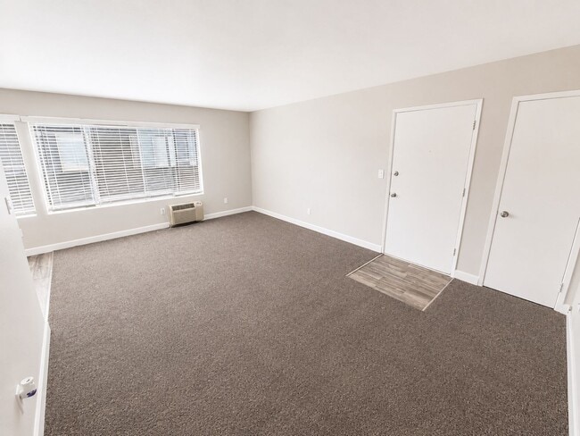 Photo - Greentree Apartments