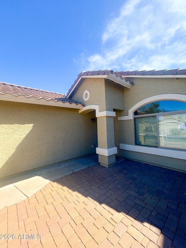 Photo - 25645 W Dunlap Rd