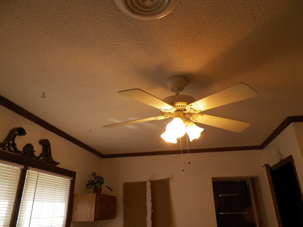 Photo - 1002 Cherry Ln