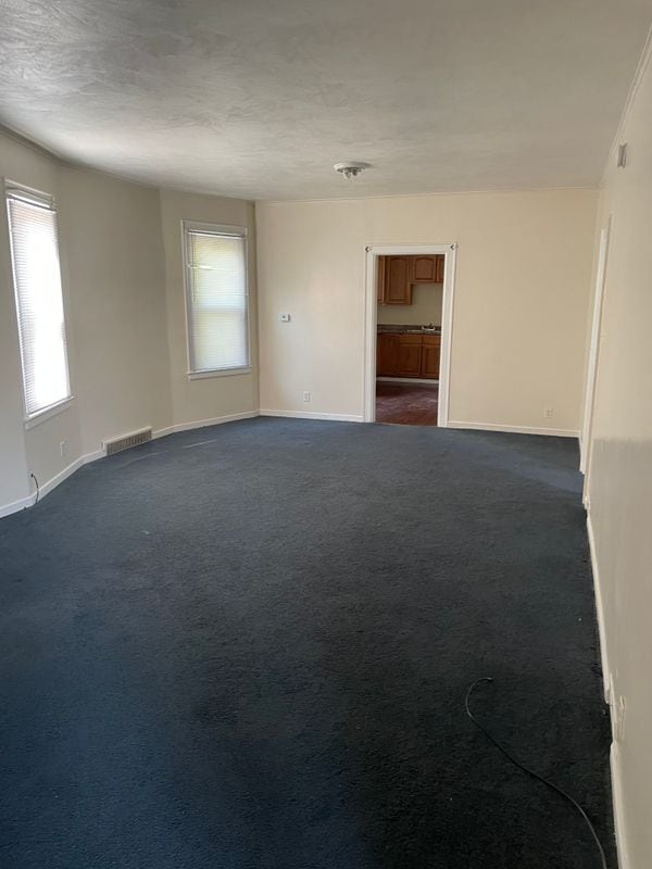 Photo - 30 Blake St Unit Lower