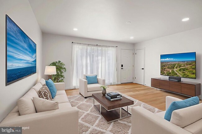 Photo - 1420 Gilbert Rd