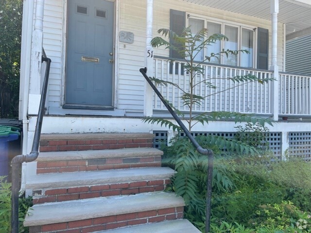 Building Photo - 51 Linden Ave Rental