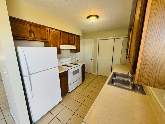 Photo - 3851 NW Archer St Unit 102