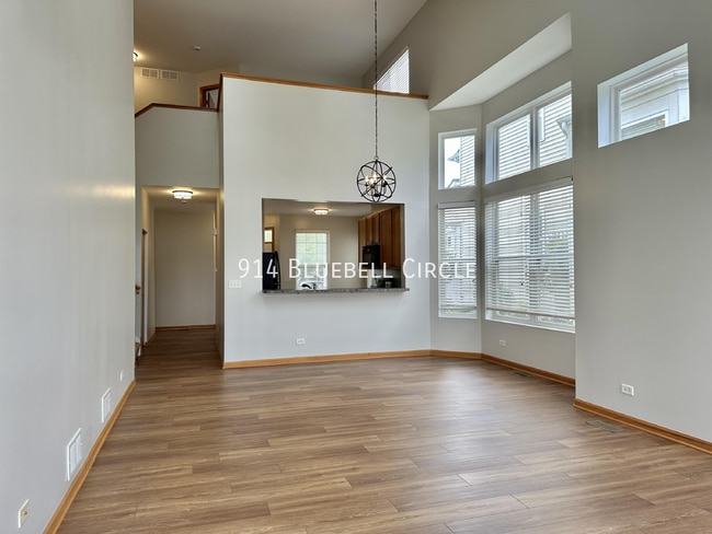 Photo - 914 Bluebell Cir