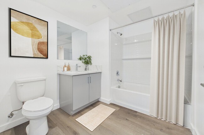 Diamante Apartments