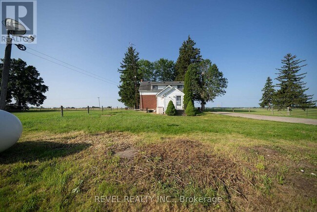 Photo - 413 Ellis Ave