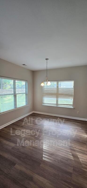 Photo - 676 Grenier Terrace NE