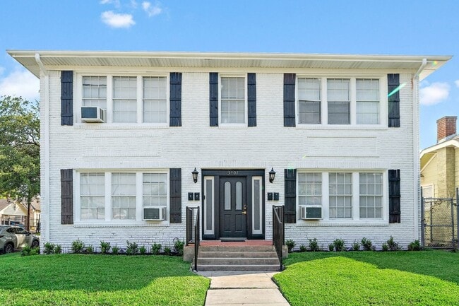 Building Photo - 3901 Dallas St Unit D Rental