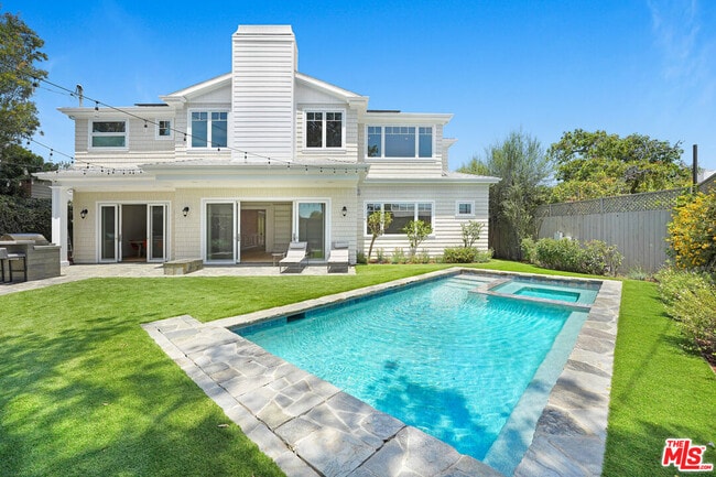 Photo - 11540 Clover Ave