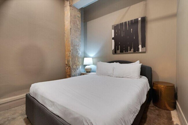 Photo - 505 E Travis St Unidad ID1267121P